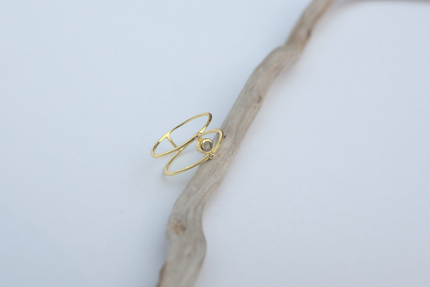 Symmetrical Ring